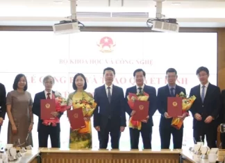 Bộ Khoa học và Công nghệ bổ nhiệm bốn cán bộ